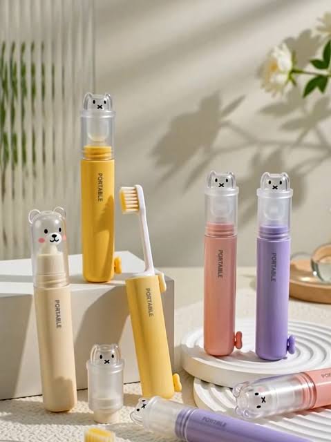 Cute 2-in-1 Foldable Travel Toothbrush